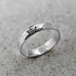 Alianza Oro Blanco 4mm y 1 Eguzkilore Personalizable