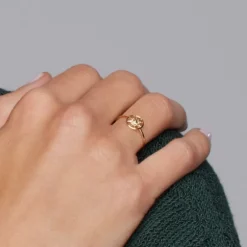 Anillo Zero Oro 18kt. Talla 11