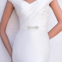 Broche Pajarita Plata y Cristales Blancos