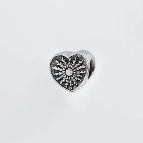 Charm Corazón de Eguzkilore de Plata