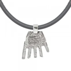 Colgante Mano Irulegi Plata 30mm