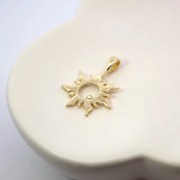 Colgante Mountain Oro y Brillante