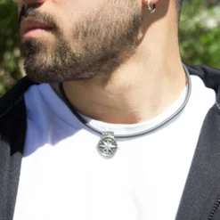 Colgante Rosa de los Vientos con Ikurriña