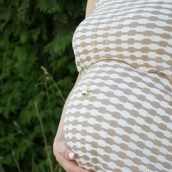 Llamador de Ángeles Bola Dorada con Cadena