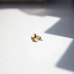 Mini Trepador Oro Ovalado con Perla y Circonitas