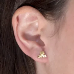 Pendientes Letras Ama Plata Dorada