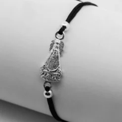 Pulsera Virgen de Begoña de Plata con Hilo Negro